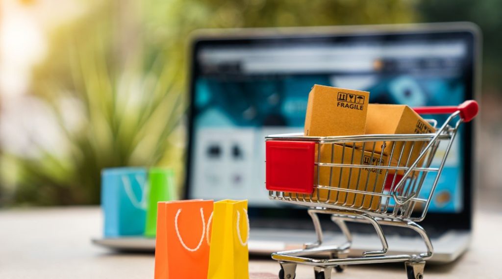 Nghiên cứu thị trường là bước tất yếu phải thực hiện trong thời gian đầu mở bán online 