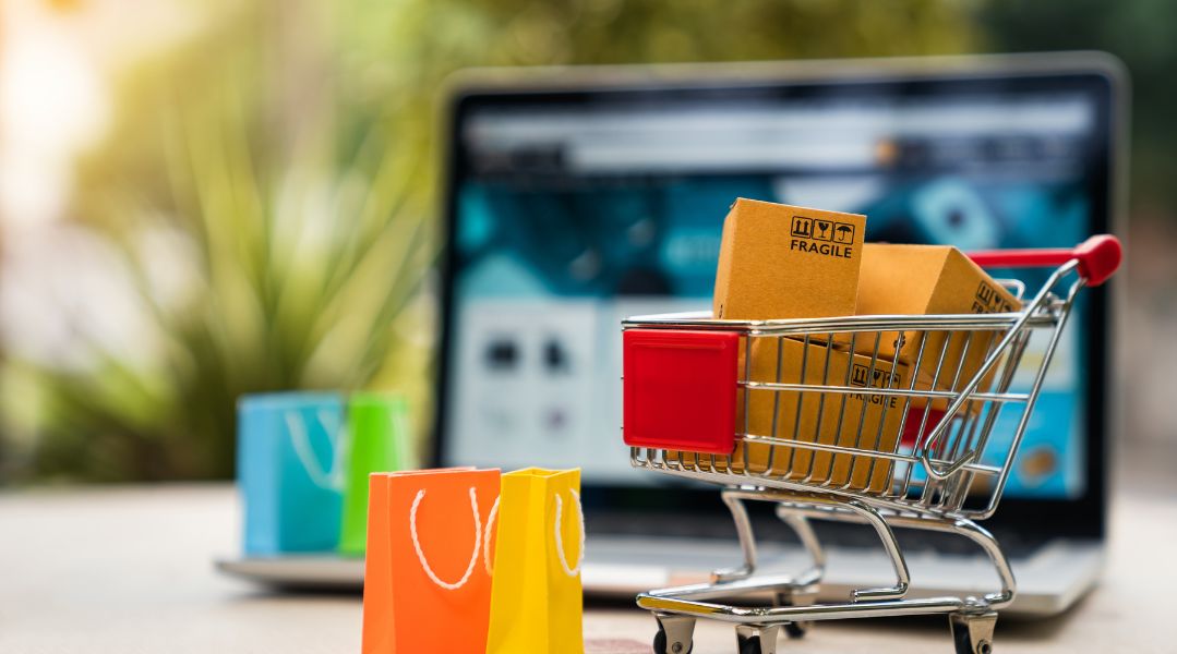 Nghiên cứu thị trường là bước tất yếu phải thực hiện trong thời gian đầu mở bán online 